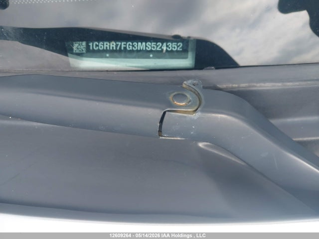12609264 :رقم المزاد ، 1C6RR7FG3MS524352 vin ، 2021 Ram 1500 Classic Tradesman مزاد بيع
