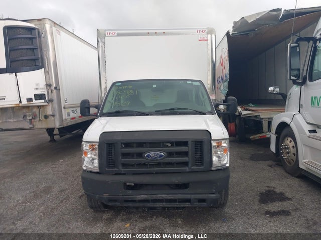 12609281 :رقم المزاد ، 1FDXE4FN7RDD15129 vin ، 2024 Ford Econoline E450 Super Duty Cutaway Van مزاد بيع