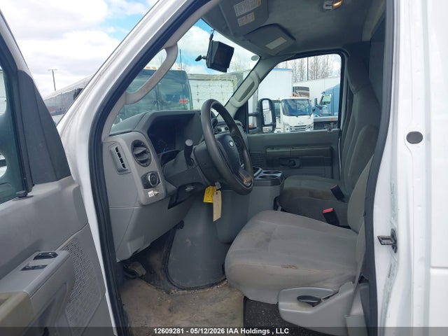 12609281 :رقم المزاد ، 1FDXE4FN7RDD15129 vin ، 2024 Ford Econoline E450 Super Duty Cutaway Van مزاد بيع