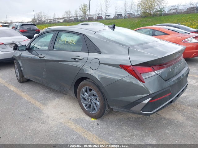 Hyundai Elantra Preferred 2025 KMHLM4DGXSU005990 Image 3