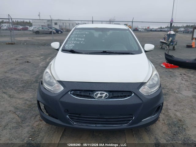 2012 Hyundai Accent Gls/gs მანქანა იყიდება აუქციონზე, vin: KMHCT4AE5CU044171, აუქციონის ნომერი: 12609290
