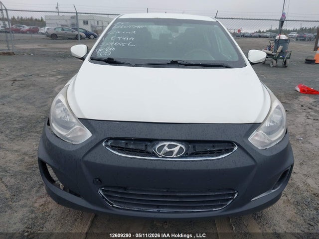 2012 Hyundai Accent Gls/gs მანქანა იყიდება აუქციონზე, vin: KMHCT4AE5CU044171, აუქციონის ნომერი: 12609290