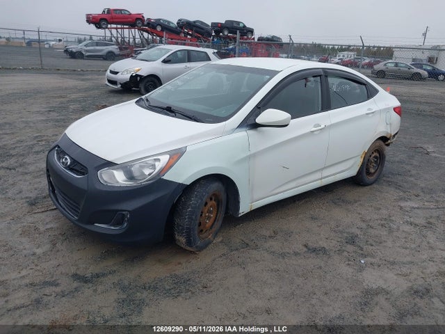 2012 Hyundai Accent Gls/gs მანქანა იყიდება აუქციონზე, vin: KMHCT4AE5CU044171, აუქციონის ნომერი: 12609290
