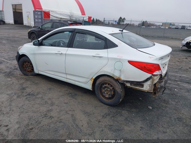 2012 Hyundai Accent Gls/gs მანქანა იყიდება აუქციონზე, vin: KMHCT4AE5CU044171, აუქციონის ნომერი: 12609290