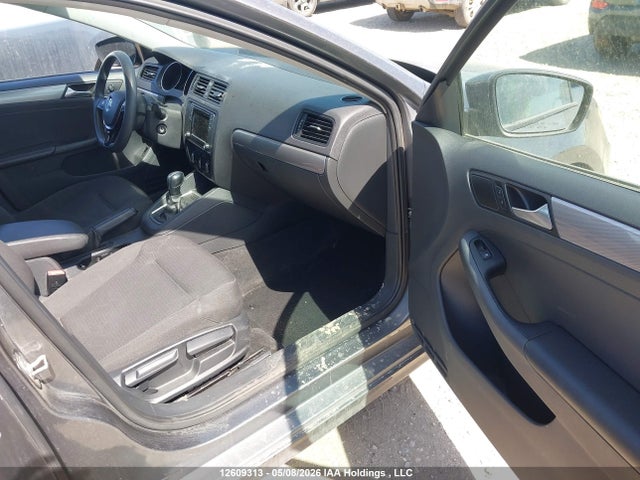 Aukcja sprzedaży 2017 Volkswagen Jetta 1.4 Tsi Trendline+, vin: 3VW2B7AJ1HM322834, numer aukcji: 12609313