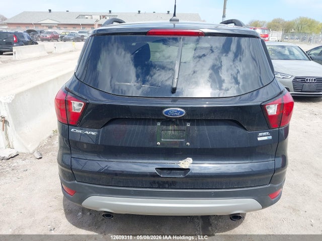 1FMCU9HD3KUC41863 Ford ESCAPE SEL