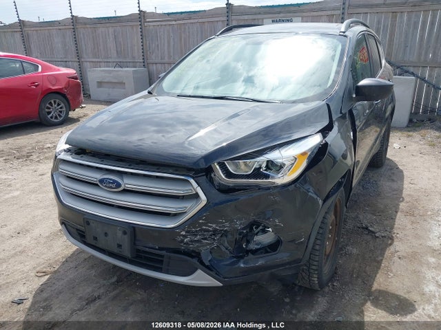1FMCU9HD3KUC41863 Ford ESCAPE SEL