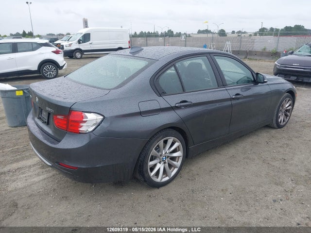 12609319 :رقم المزاد ، WBA3C3C52DF146784 vin ، 2013 Bmw 320 I Xdrive مزاد بيع