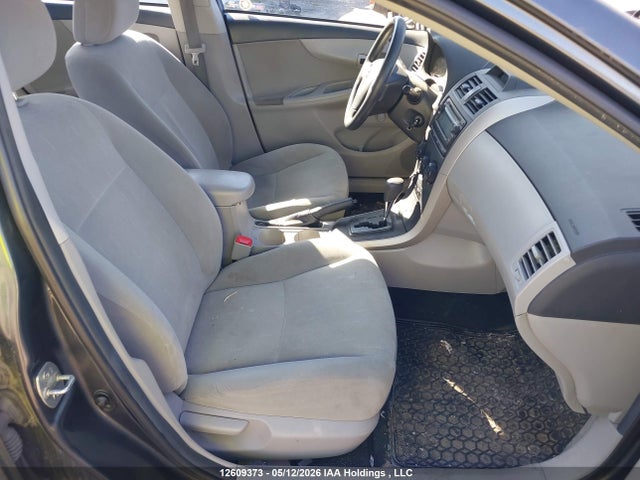 12609373 :رقم المزاد ، 2T1BU4EE4CC809133 vin ، 2012 Toyota Corolla Ce مزاد بيع
