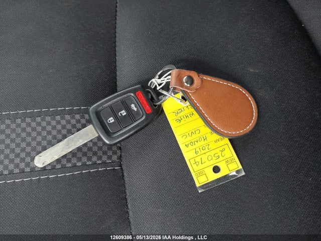12609386 :رقم المزاد ، 2HGFC2E51KH023417 vin ، 2019 Honda Civic Lx مزاد بيع