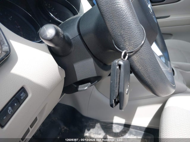 JN1BJ1CW2LW370107 Nissan Qashqai S