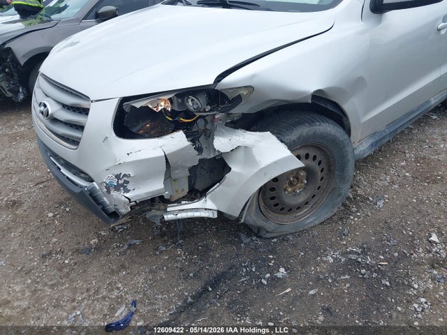 Продажа на аукционе авто 2012 Hyundai Santa Fe Gl 2.4 Premium, vin: 5XYZGDAB8CG097117, номер лота: 12609422