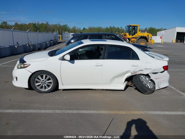 2010 Toyota Corolla S მანქანა იყიდება აუქციონზე, vin: 2T1BU4EE8AC290746, აუქციონის ნომერი: 12609424