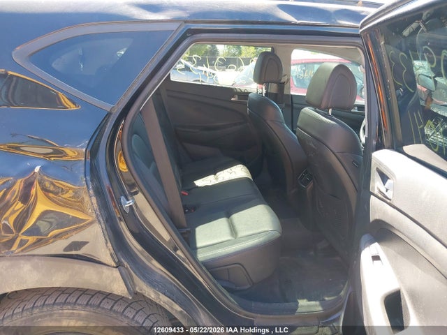 Продажа на аукционе авто 2017 Hyundai Tucson Se, vin: KM8J3CA43HU261041, номер лота: 12609433