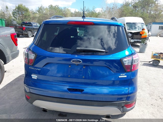 12609439 :رقم المزاد ، 1FMCU0GD3HUE19552 vin ، 2017 Ford Escape Se مزاد بيع