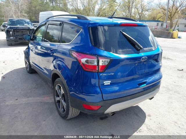 12609439 :رقم المزاد ، 1FMCU0GD3HUE19552 vin ، 2017 Ford Escape Se مزاد بيع