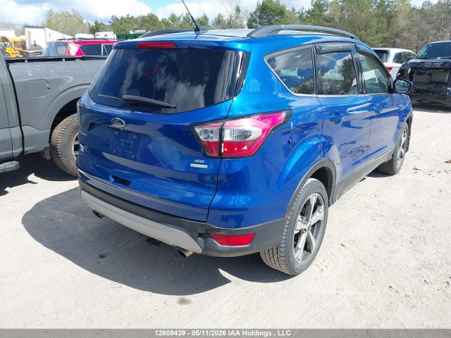 12609439 :رقم المزاد ، 1FMCU0GD3HUE19552 vin ، 2017 Ford Escape Se مزاد بيع