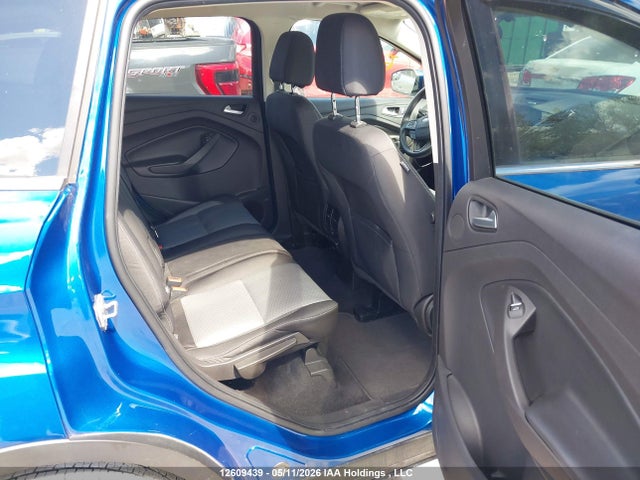 12609439 :رقم المزاد ، 1FMCU0GD3HUE19552 vin ، 2017 Ford Escape Se مزاد بيع