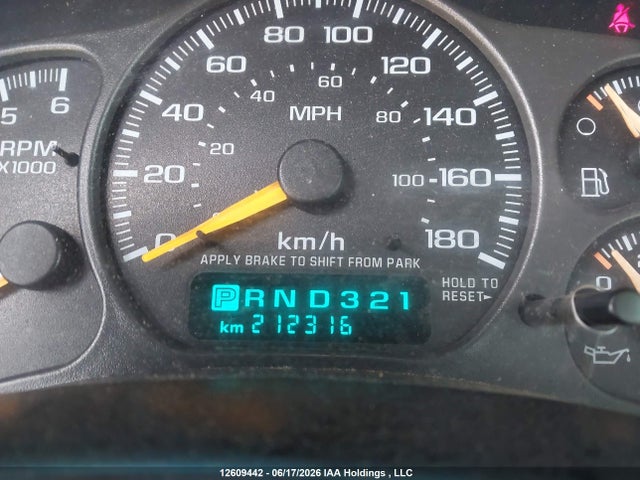 2000 Gmc Sierra 1500 Sl/sle/slt მანქანა იყიდება აუქციონზე, vin: 2GTEC19T1Y1384175, აუქციონის ნომერი: 12609442