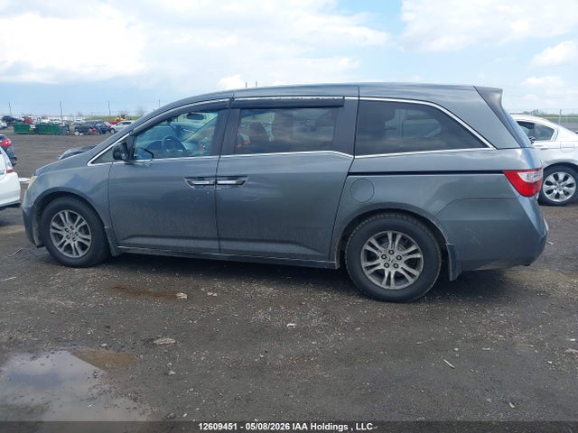 2011 Honda Odyssey Ex მანქანა იყიდება აუქციონზე, vin: 5FNRL5H43BB505392, აუქციონის ნომერი: 12609451