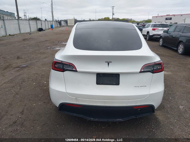 7SAYGDEE5NF517669 Tesla Model Y Long Range