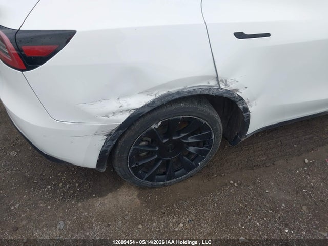 7SAYGDEE5NF517669 Tesla Model Y Long Range