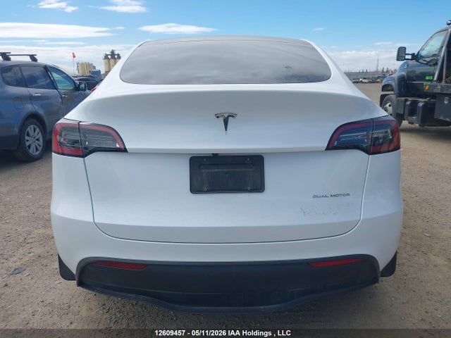 Продажа на аукционе авто 2023 Tesla Model Y, vin: LRWYGDEE1PC081736, номер лота: 12609457
