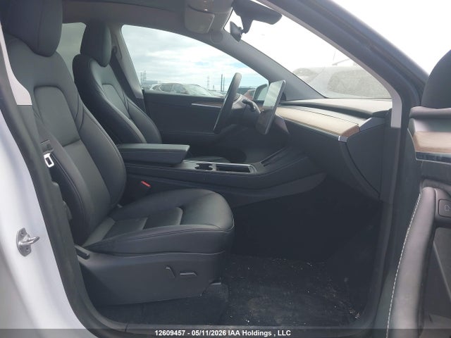 Продажа на аукционе авто 2023 Tesla Model Y, vin: LRWYGDEE1PC081736, номер лота: 12609457