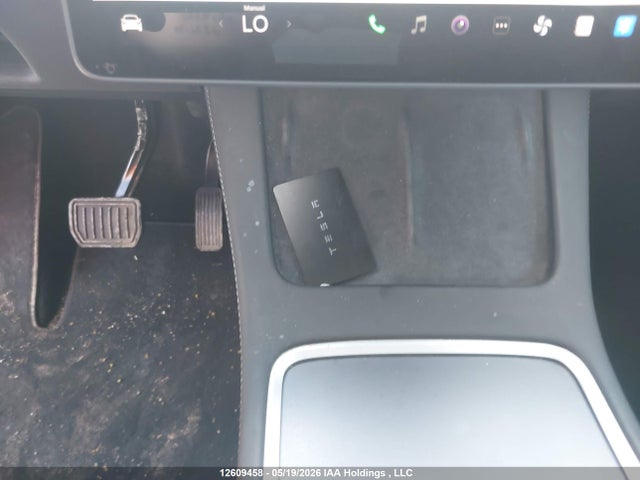 Tesla Model Y 2022 7SAYGDEE5NF576818 Image 11