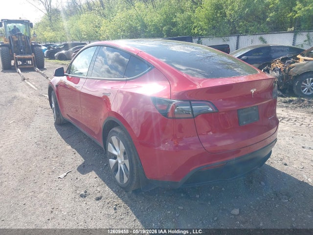 Tesla Model Y 2022 7SAYGDEE5NF576818 Image 3