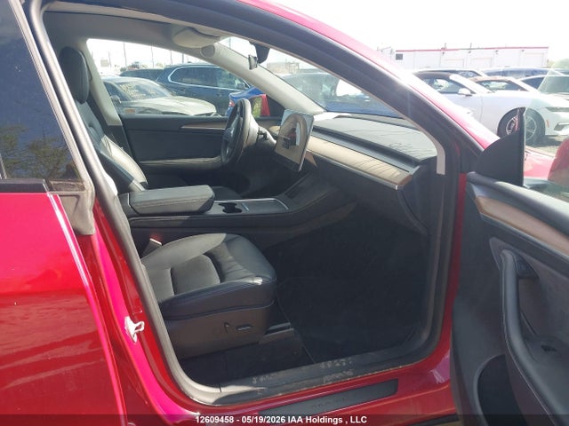 Tesla Model Y 2022 7SAYGDEE5NF576818 Image 5