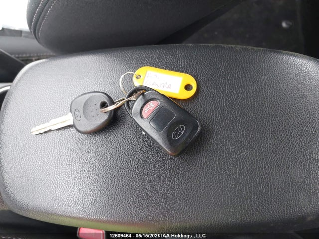 5NPDH4AE1FH552727 Hyundai ELANTRA GL