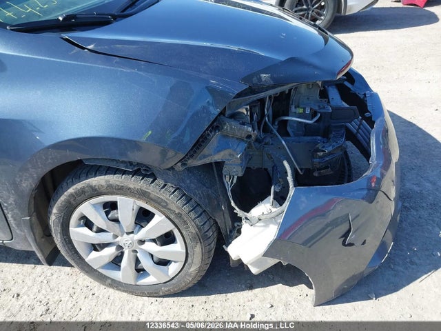 12336543 :رقم المزاد ، 2T1BURHE5FC471027 vin ، 2015 Toyota Corolla Le مزاد بيع