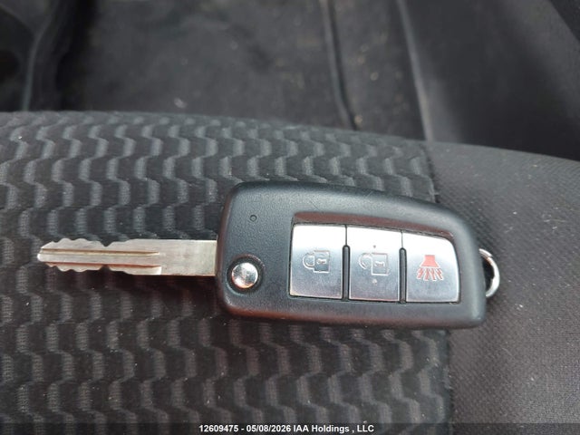 JN1BJ1CR2HW121744 Nissan Rogue Sport S/sv/sl