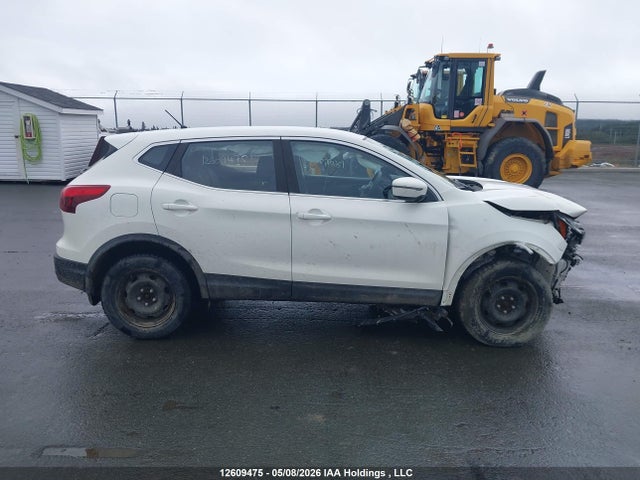 JN1BJ1CR2HW121744 Nissan Rogue Sport S/sv/sl