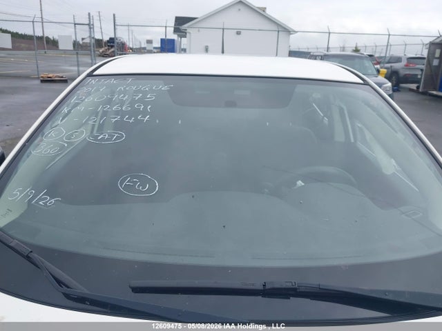 JN1BJ1CR2HW121744 Nissan Rogue Sport S/sv/sl