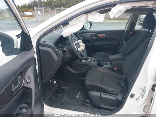 JN1BJ1CR2HW121744 Nissan Rogue Sport S/sv/sl