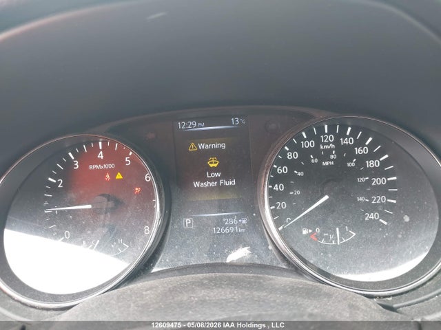 JN1BJ1CR2HW121744 Nissan Rogue Sport S/sv/sl