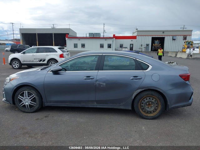 3KPF54AD8KE128825 KIA FORTE EX