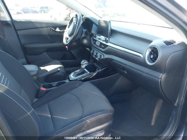 3KPF54AD8KE128825 KIA FORTE EX