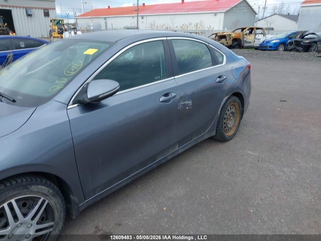 3KPF54AD8KE128825 KIA FORTE EX
