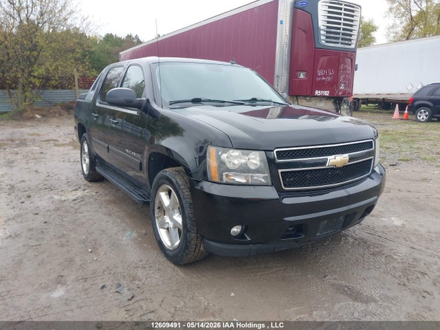 2011 Chevrolet Avalanche 1500 Lt მანქანა იყიდება აუქციონზე, vin: 3GNTKFE36BG214901, აუქციონის ნომერი: 12609491