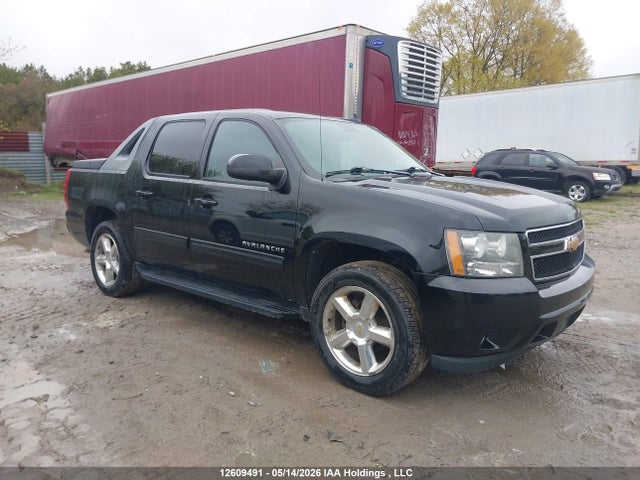 2011 Chevrolet Avalanche 1500 Lt მანქანა იყიდება აუქციონზე, vin: 3GNTKFE36BG214901, აუქციონის ნომერი: 12609491