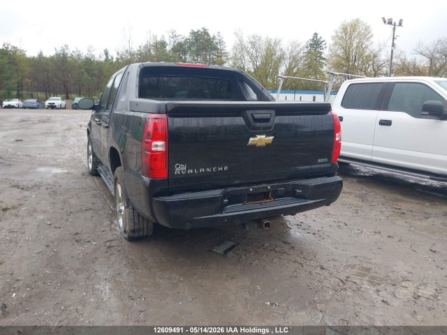 2011 Chevrolet Avalanche 1500 Lt მანქანა იყიდება აუქციონზე, vin: 3GNTKFE36BG214901, აუქციონის ნომერი: 12609491