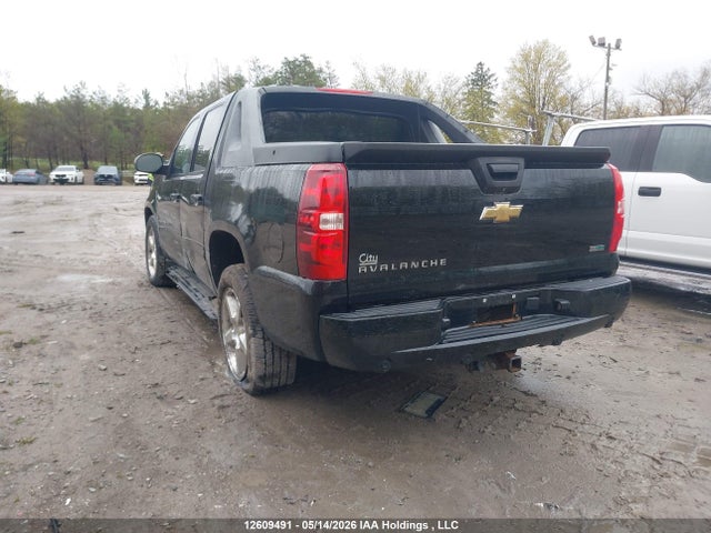2011 Chevrolet Avalanche 1500 Lt მანქანა იყიდება აუქციონზე, vin: 3GNTKFE36BG214901, აუქციონის ნომერი: 12609491