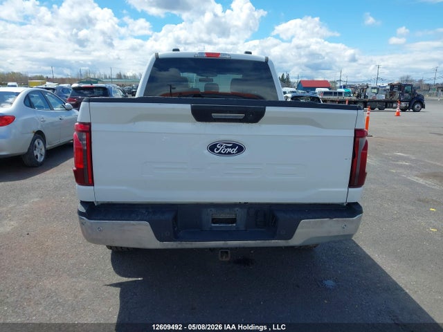 1FTFW3L80RKE02260 Ford F150 Xlt