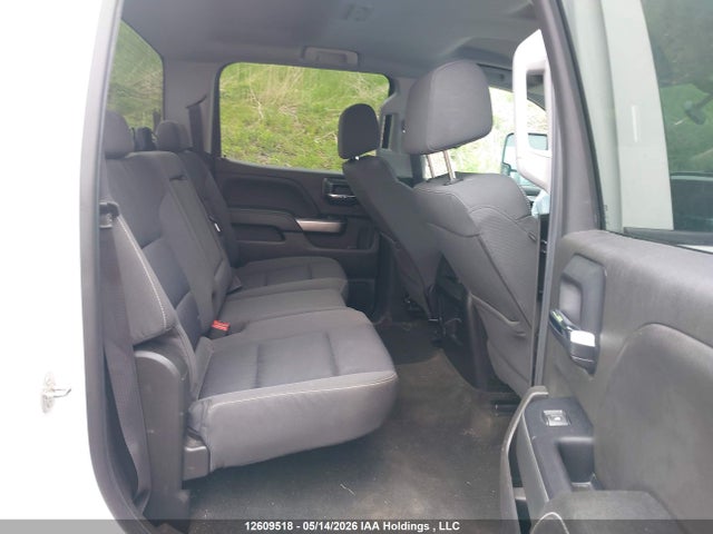 Продажа на аукционе авто 2018 Chevrolet Silverado 1500, vin: 3GCUKREC7JG234250, номер лота: 12609518
