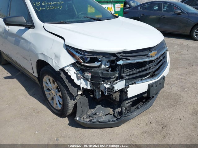 2GNAXHEVXJ6162107 Chevrolet EQUINOX LS