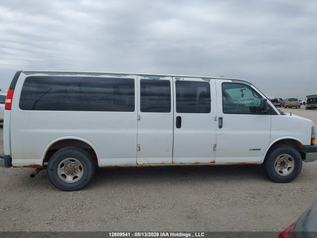 2005 Chevrolet Express G3500 მანქანა იყიდება აუქციონზე, vin: 1GAHG39U251231482, აუქციონის ნომერი: 12609541