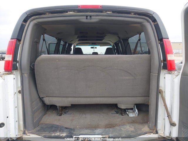 2005 Chevrolet Express G3500 მანქანა იყიდება აუქციონზე, vin: 1GAHG39U251231482, აუქციონის ნომერი: 12609541